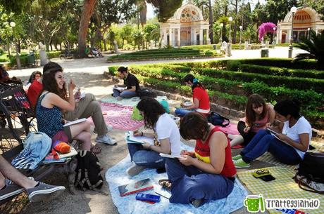 Tratteggiando - incontri tra libri, sorrisi e allegria