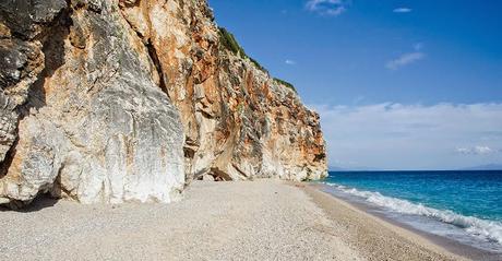 Albania 19: Spiagge e divise