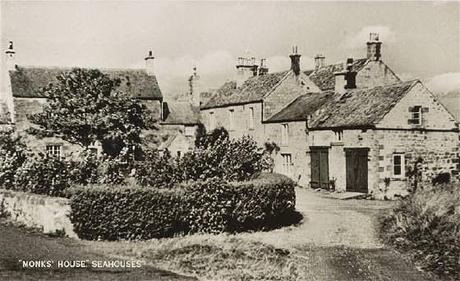 Virginia and Leonard Woolf's XVIIth century retreat: Monk's House and its garden.