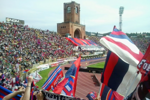 Lo stadio Dall'Ara di Bologna (bolognamo.blogspot.com)