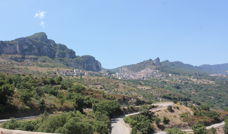 Talana, un magico centro dell’Ogliastra, “modello” preistorico di insediamento.