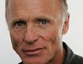 Ed Harris si unisce al pilot HBO come un malvagio puro