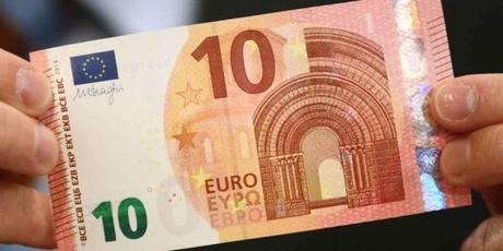 Amburgo, rubate le banconote da 10 euro prima della loro uscita