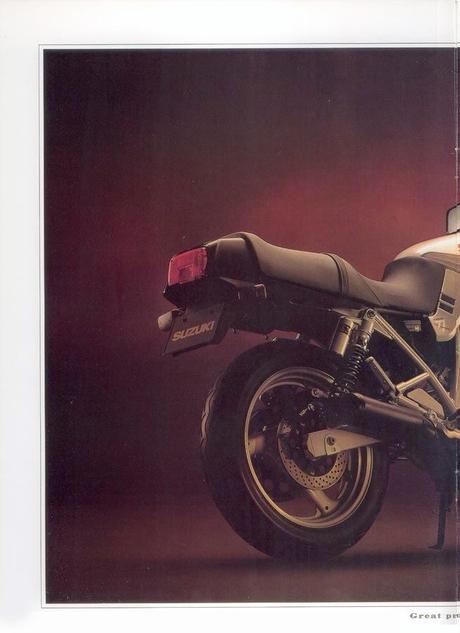 Vintage Japan Brochures: Suzuki GSX 250 S Katana 1991