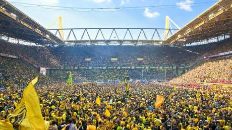 Top 100 European Football Clubs Average Attendance 2014