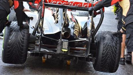 Gp Spa: Lotus con sfoghi asimmetrici