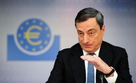 Uscire dall’euro o “uscire” da questa BCE?