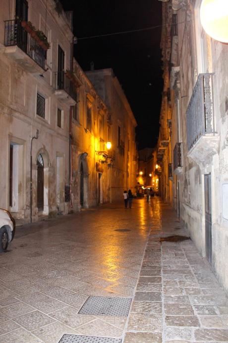 Rotolando verso sud : Lecce By Night !!!