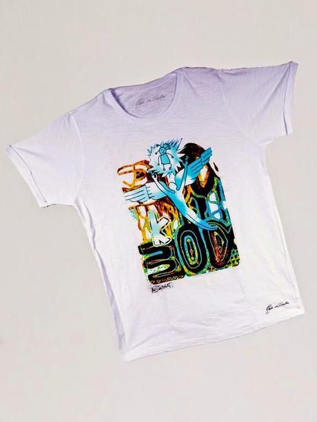 Nato in Italia e gli artisti Kostabi ed Esposito lanciano una serie di t-shirt in serie limitata
