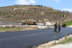 Libano/ I caschi blu italiani costruiscono una strada che collega due villaggi libanesi