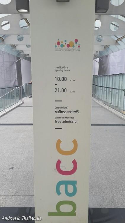 Bangkok Art and Culture Centre - Museo di Arte e Cultura Contemporanea: quando l'arte va fuori dagli schemi