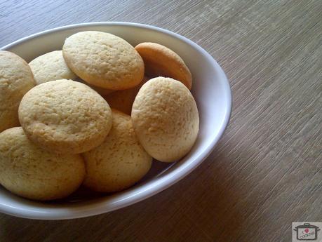 BISCOTTI AL LIMONE