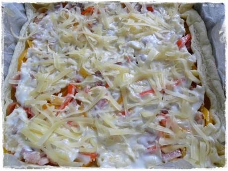 torta salata pasta sfoglia peperoni corno di bue formaggio pancetta casera giovane latteria