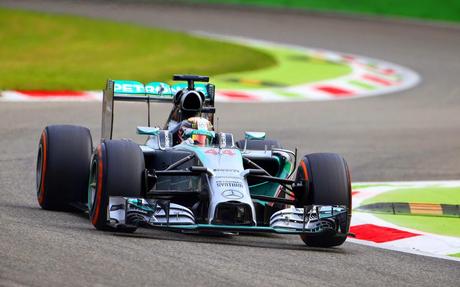 GP Monza Qualifiche : Hamilton in Pole, Ferrari in difficoltà