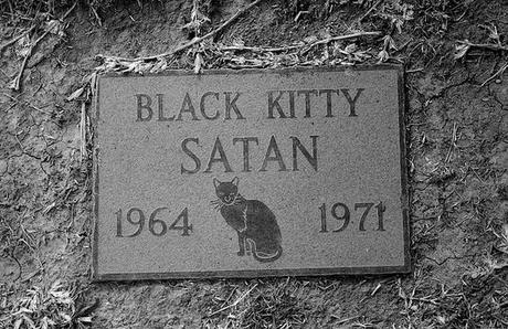 Satan-Sea-Breeze-Pet-Cemetery