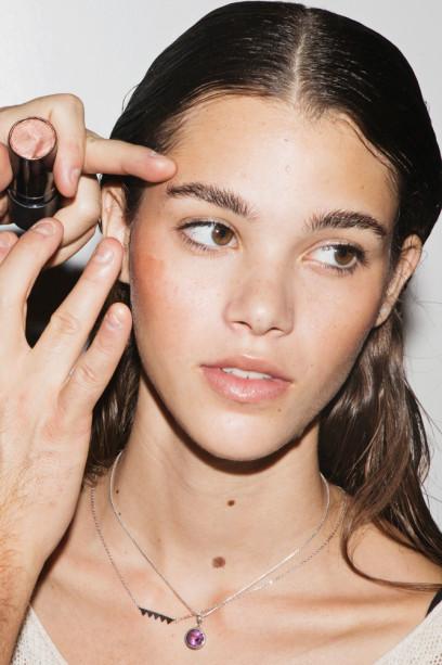 a thakoon-spring-summer-2015-backstage-beauty-12-408x613
