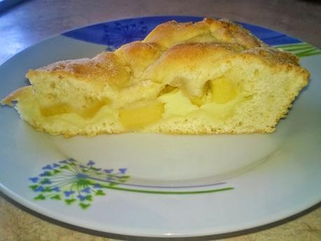 Crostata con sorpresa di crema e mele (idea festa della mamma)