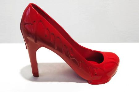 Come fare le scarpe alle proprie ex… e farlo con arte!