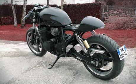 Inazuma cafe racers