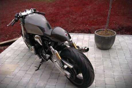 Inazuma cafe racers