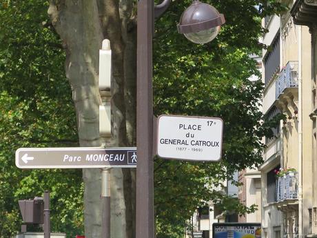 Parigi - Place du Général Catroux  ovvero la piazza dei tre Dumas