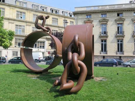 Parigi - Place du Général Catroux  ovvero la piazza dei tre Dumas