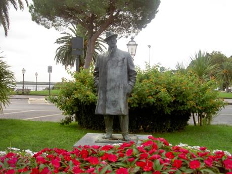 Torre del Lago Puccini- una mattina fuori dal tempo Torre del Lago Puccini- una mattina fuori dal tempo