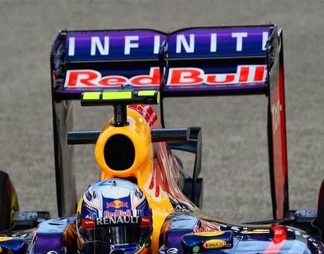 Gp Singapore: Red Bull con ala posteriore alto carico e monkey seat