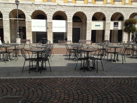 Ristorante Pizzeria Le Arcate - Piazza Mercato 27 - Brescia