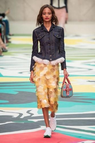 burberry-pror-london-fashion-week-primavera-2015-001-1094226_H130048_L