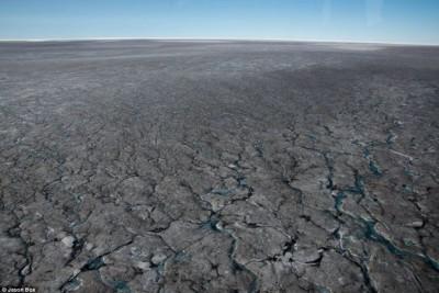 NEVE NERA – La nuova e oscura minaccia nell’Artico +Foto e Video