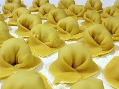 I CAPPELLETTI IN BRODO DI SABRINA E LUCA