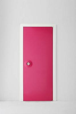 DESIGN | Si chiude una porta si apre una porta di design. Karim Rashid per Albed