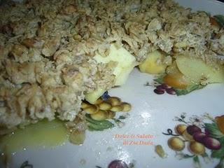 CRUMBLE DI MELE CON FIOCCHI D'AVENA E NOCI