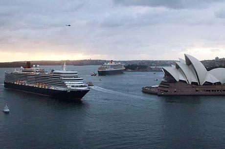 L'incontro a Sydney tra Queen Mary 2 & Queen Elizabeth