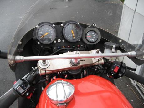 GS 750 Endurance GS 750 Endurance
