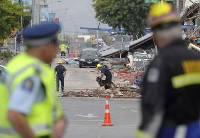 La polizia aiuta un lavoratore a Christchurch