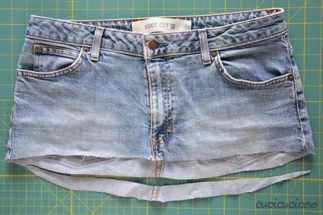 Refashion Tutorial: Make a box pleated skirt from jeans and sheets