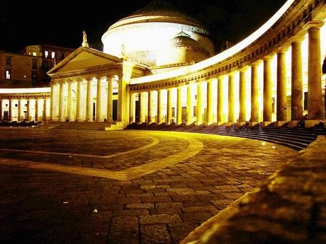 Piazza del Plebiscito - Napoli