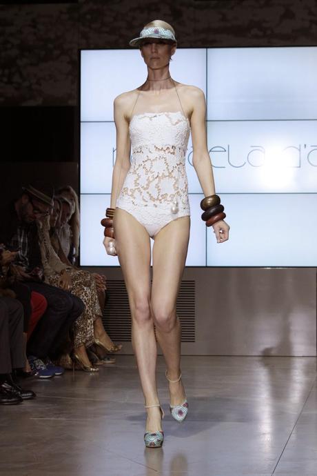 Milano Moda Donna: Raffaela D’ Angelo P/E 2015
