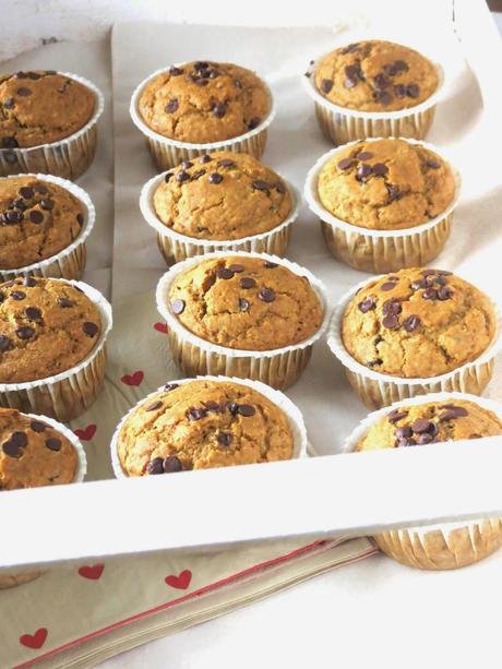 Pumpkin, spelt and oats muffins