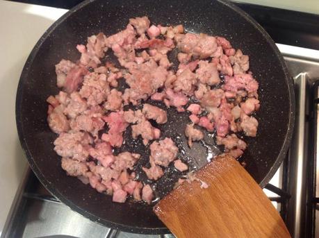 PLUMCAKE SALATO CON SOLO ALBUMI SALSICCIA E FORMAGGIO IMG_9445.JPG