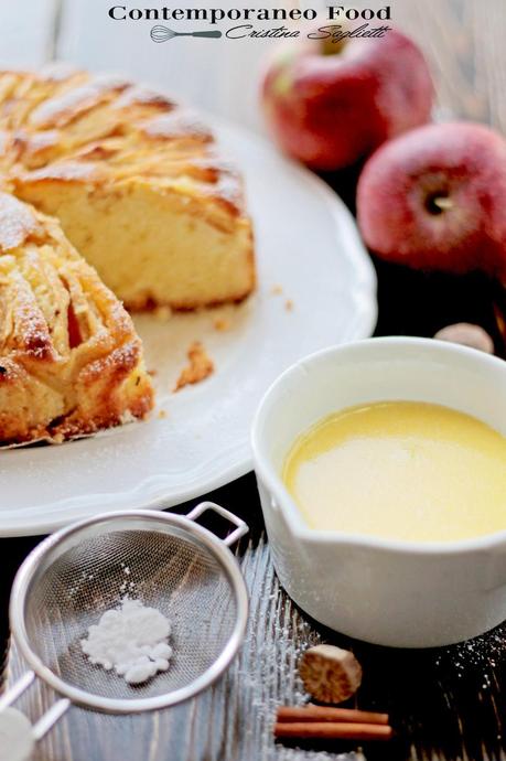 torta di mele con salsa 4 contemporaneo food Apple Cake con salsa calda Butterscotch   la Torta di Mele e le sue mille declinazioni  