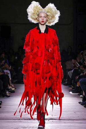 Comme des Garcons, Ready to Wear Spring Summer 2015 Collection in Paris