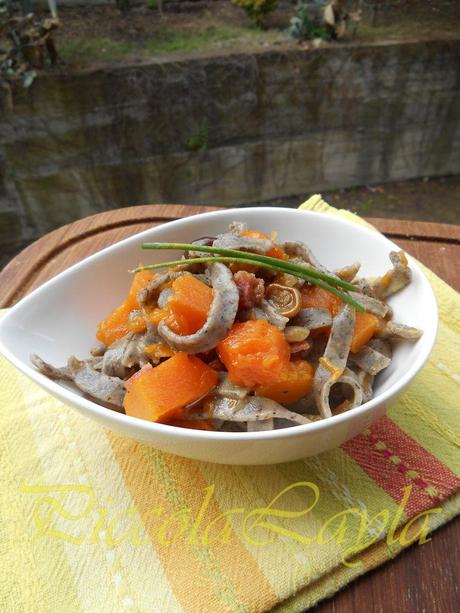 tagliolini saraceni funghi e zucca (10)b