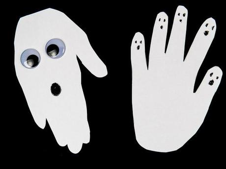 fantasmi di halloween - con le mani