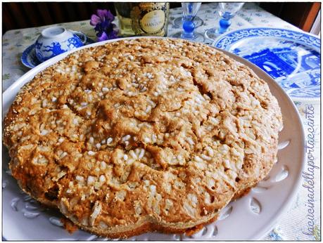 Torta dolce di zucchine e mandorle