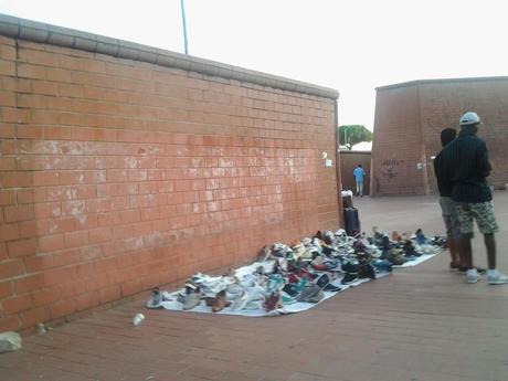 Il vomitevole contesto della stazione Rebibbia. A riprova che le sbandierate operazioni di decoro non servono a nulla