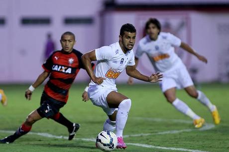 Vitoria v Cruzeiro - Brasileirao Series A 2014