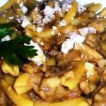 casarecce-al-sugo-di-porcini-e-castagne-L-VwjNnE